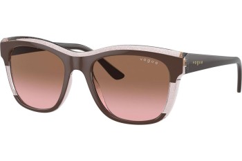 Napszemüvegek Vogue Eyewear VO5557S 313614 Szogletes Barna