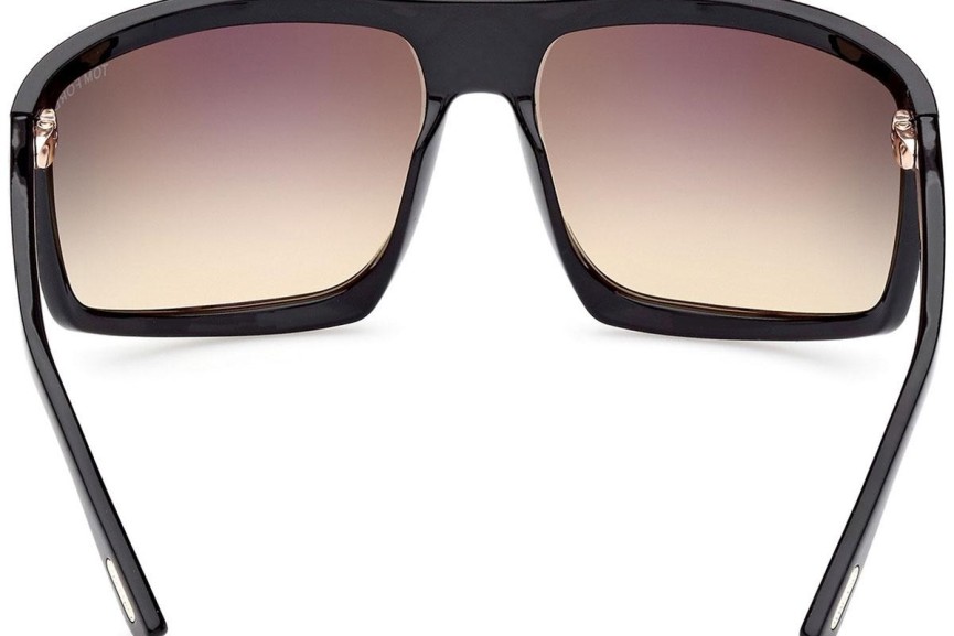 Napszemüvegek Tom Ford Clint 2 FT1066 01B Flat Top Fekete