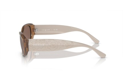 Napszemüvegek Vogue Eyewear VO5525S 309373 Ovális Barna