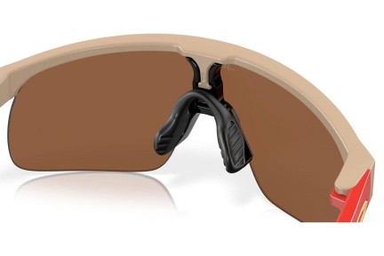 Napszemüvegek Oakley Resistor OJ9010 901017 Single Lens | Shield Bézs